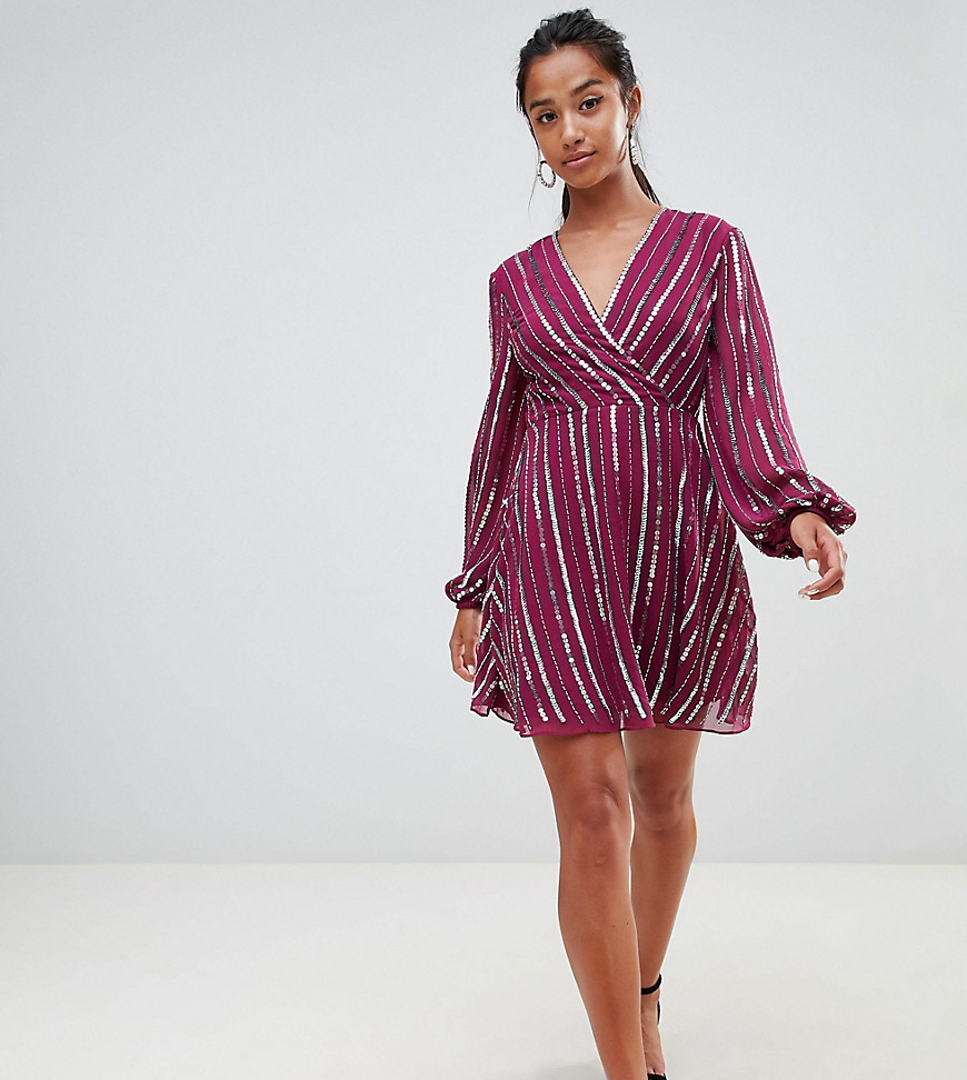 ASOS DESIGN – Petite – klänning med paljetter och 70-tals ärm-Flerfärgad