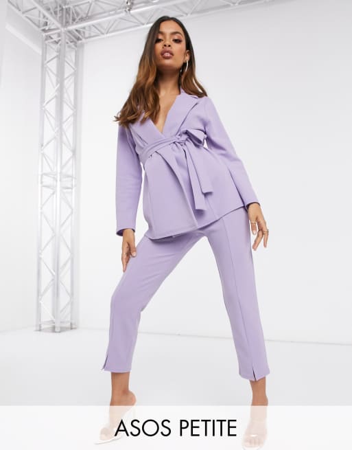 ASOS DESIGN Petite – Lila omlottkostym i jersey, 2 av 2