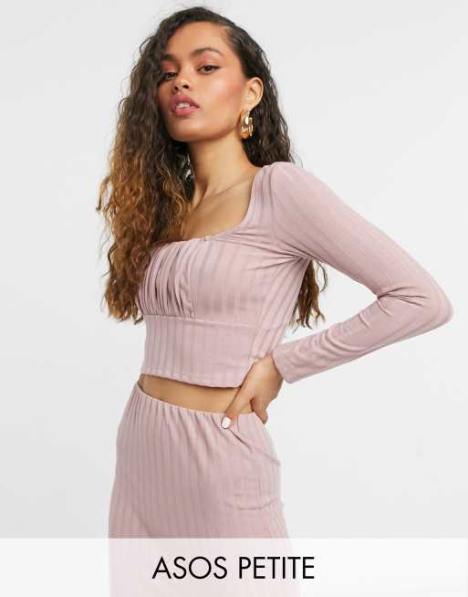 ASOS DESIGN Petite - Kraftig, ribstrikket top med rynker omkring brystet og lange ærmer i blushfarve - Del af sæt