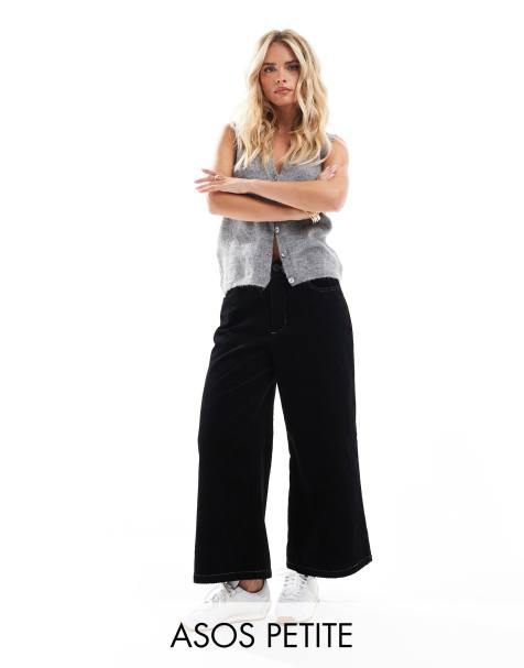 ASOS DESIGN Petite – Kurze Cordhose in Schwarz mit weitem Bein und Kontrastnähten - view 1