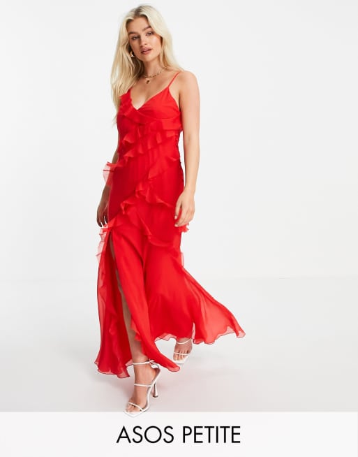ASOS DESIGN Petite - Lagdelt maxikjole med flæsedetaljer, bindebånd på ryggen og knapper i siden