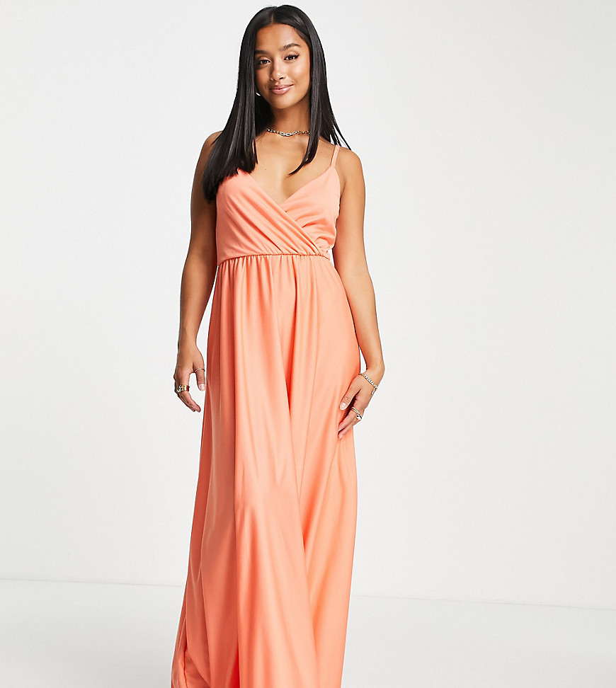 ASOS DESIGN Petite - Lange cami-jurk met diep uitgesneden gestrikte achterkant in koraal-Roze