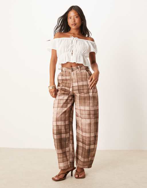 ASOS DESIGN Petite laundered barrel trousers in check, 3 of 5