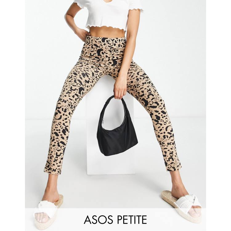 ASOS DESIGN Petite leggings in leopard print