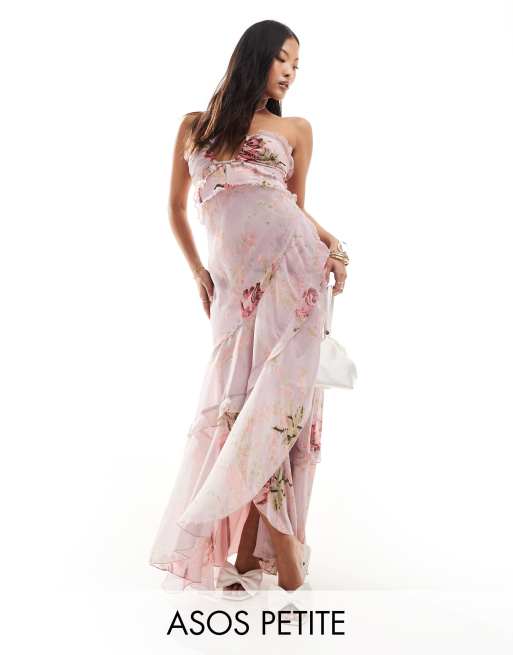 ASOS DESIGN Petite – Liliowa sukienka maxi z dekoltem typu halter, falbanką i asymetrycznym dołem w kwiatowy wzór 