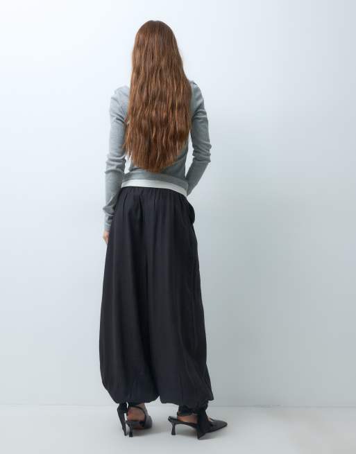 ASOS DESIGN Petite linen blend co-ord balloon trouser in black, 4 of 5