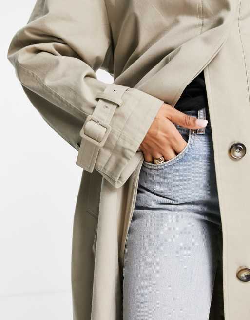 ASOS DESIGN Petite – Ljusbeige trenchcoat med spetsig krage, 3 av 4