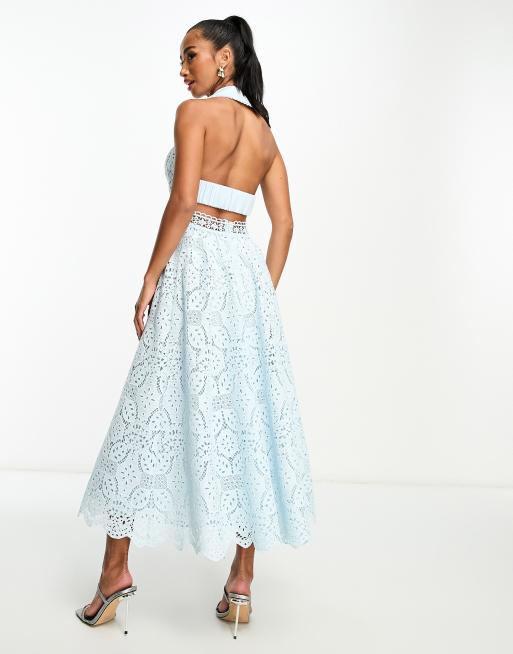 ASOS DESIGN Petite – Ljusblå midiklänning med öppen rygg och krage i spets, 2 av 4
