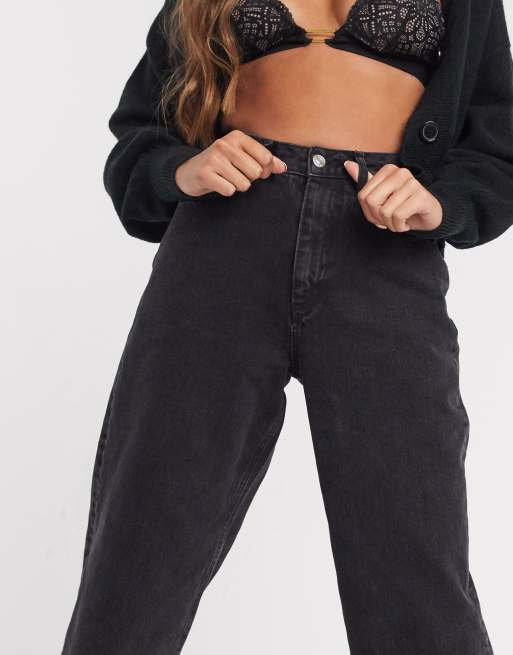 ASOS DESIGN Petite – Locker geschnittene Dad-Jeans in verwaschenem Schwarz mit hohem Bund, 3 von 4
