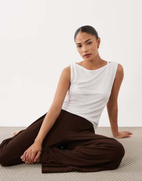 ASOS DESIGN Petite lounge mix & match rib wide leg pyjama bottom in chocolate - view 1