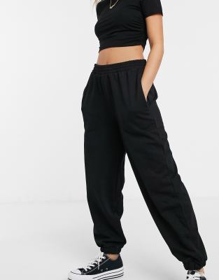 petite black sweatpants