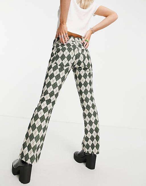  Petite low rise longline flare trouser in forest green argyle 