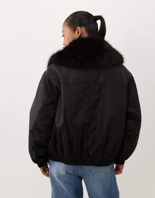 ASOS DESIGN Petite MA1 bomberjack met faux-fur rand in zwart, 4 van 4