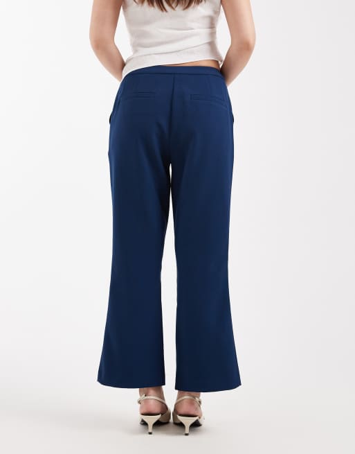 ASOS DESIGN Petite - Marineblå skræddersyede bukser med svaj, 3 af 5