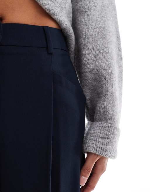 ASOS DESIGN Petite - Marineblå skræddersyede tapered bukser , 3 af 5