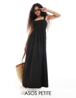 ASOS DESIGN Petite - Maxi-Strandkleid in Schwarz mit gesmokter Brustpartie