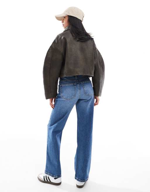 ASOS DESIGN Petite - Mellemblå jeans med lige ben og behageligt stretch, 2 af 5