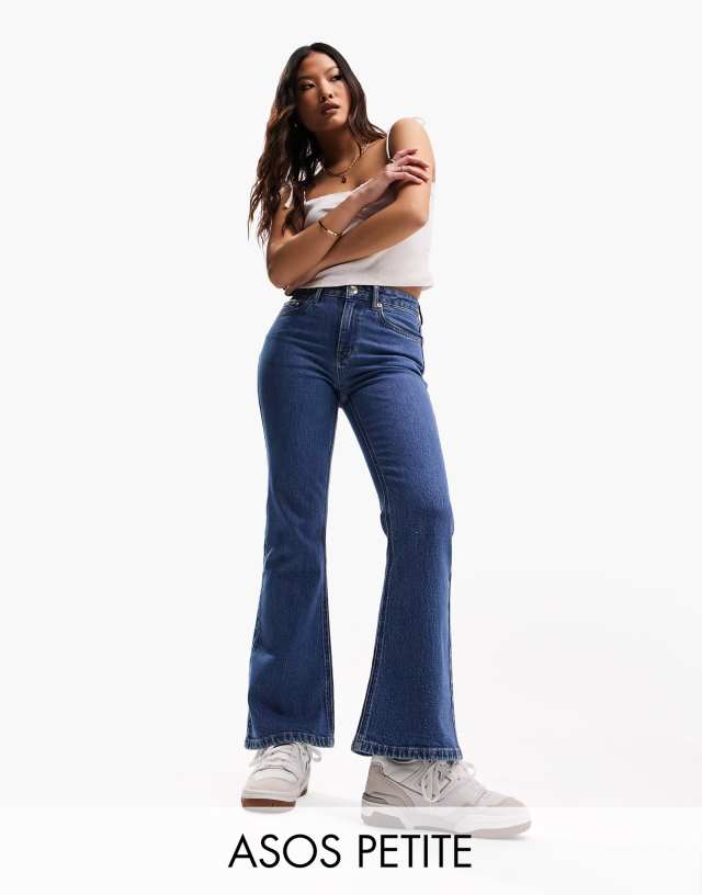 ASOS Petite - ASOS DESIGN Petite mid rise flare jeans in mid blue