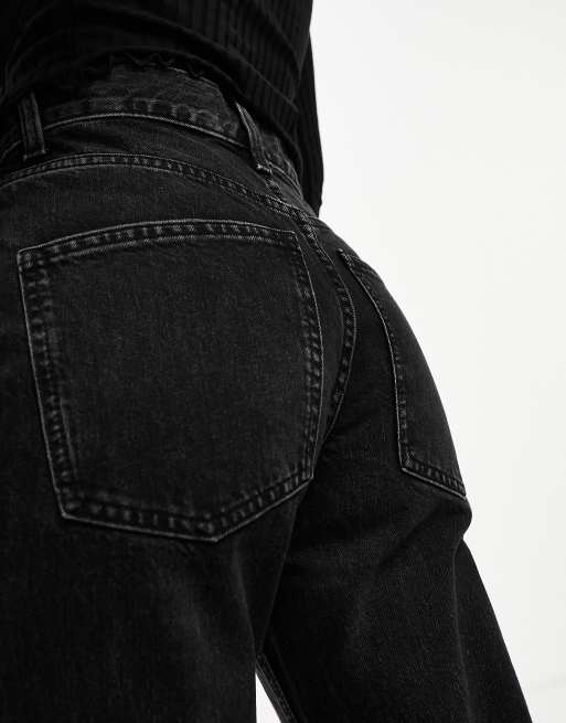 ASOS DESIGN Petite mid rise straight jeans in washed black, 4 of 5