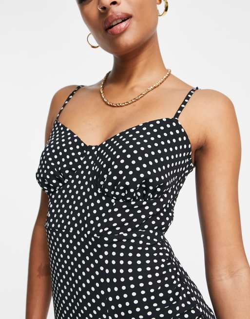 ASOS DESIGN Petite - Midi cami-jurk met cups aan de buste en split in zwart-witte stippenprint, 3 van 4