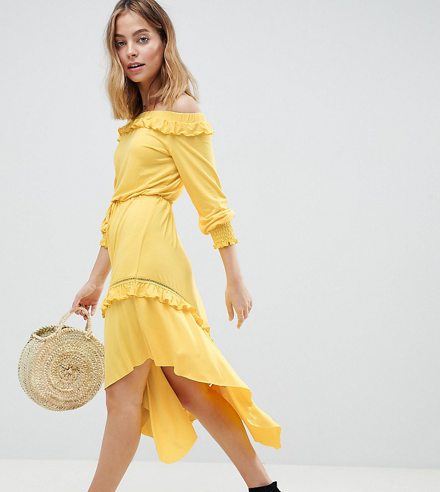 ASOS DESIGN Petite - Midi-jurk met blote schouder en gesmokte manchetten-Geel