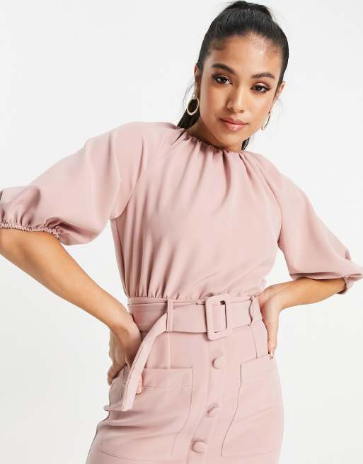 ASOS DESIGN Petite - Midi jurk met pofmouwen, knopen en riem in roze, 4 van 4