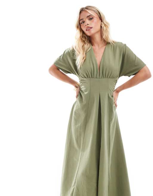 ASOS DESIGN Petite – Midikleid in Khaki mit tiefem Ausschnitt und Flügelärmeln, 2 von 4
