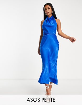 ASOS DESIGN Petite - Midikleid in Kobaltblau mit Wasserfallkragen, Neckholder und Gürtel in der Taille