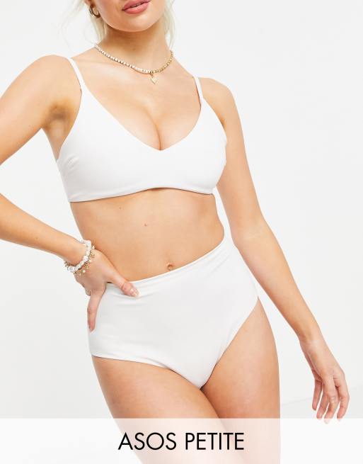 ASOS DESIGN Petite – Mieszaj i łącz – Biały wysoko wycięty dół od bikini z podwyższonym stanem 