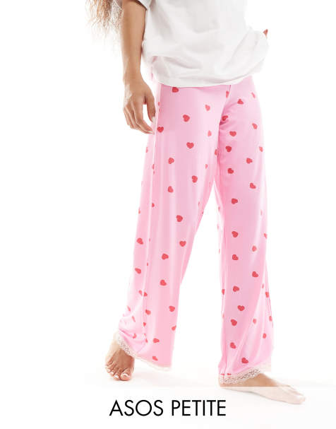 ASOS DESIGN Petite – Mieszaj i łącz – Różowe miękkie spodnie od piżamy we wzór w serca - view 1