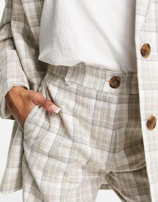 ASOS DESIGN Petite – Mieszaj i łącz – Rozszerzane spodnie garniturowe w kratę, 3 z 4