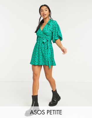 green polka dot puff sleeve dress