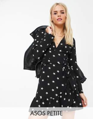 ASOS DESIGN Petite - Minikleid mit Wickeldesign vorn und Sternmuster-Mehrfarbig