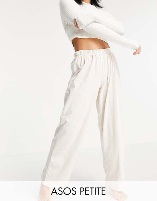 ASOS DESIGN Petite - Mix en match - Jersey pyjamabroek met rechte pijpen in crème