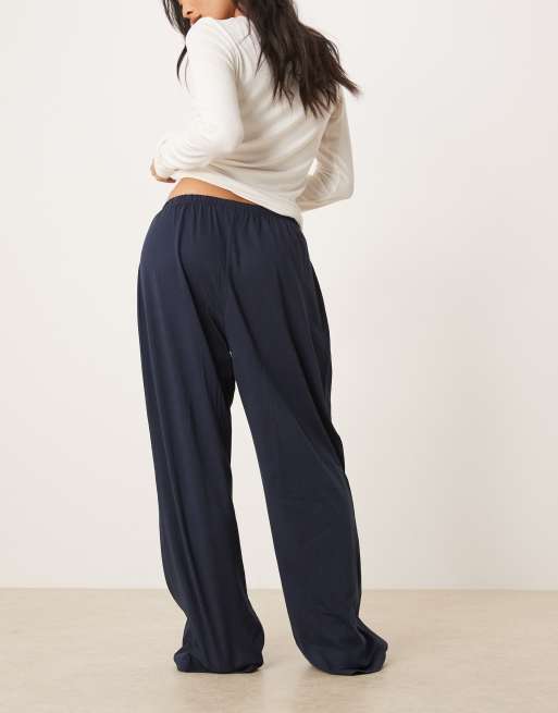 ASOS DESIGN Petite - Mix en match - Katoenen pyjamabroek in marineblauw, 4 van 4