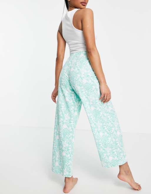 ASOS DESIGN Petite - Mix en match - Pyjamabroek met bloemenprint in groen, 2 van 4