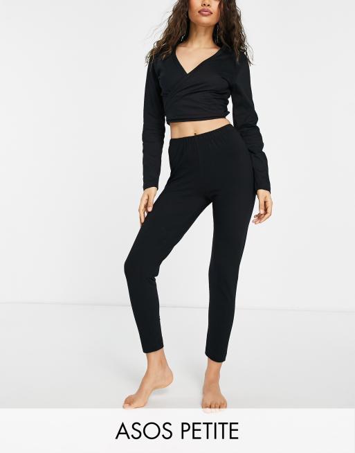 ASOS DESIGN Petite – Mixa & matcha – Svarta pyjamasleggings i bomull - BLACK