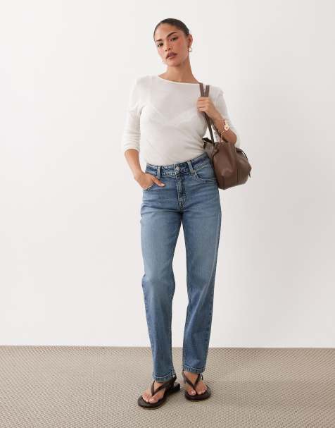 ASOS DESIGN Petite mom jeans o dopasowanym kroju w autentycznym średnim odcieniu denimu - view 1