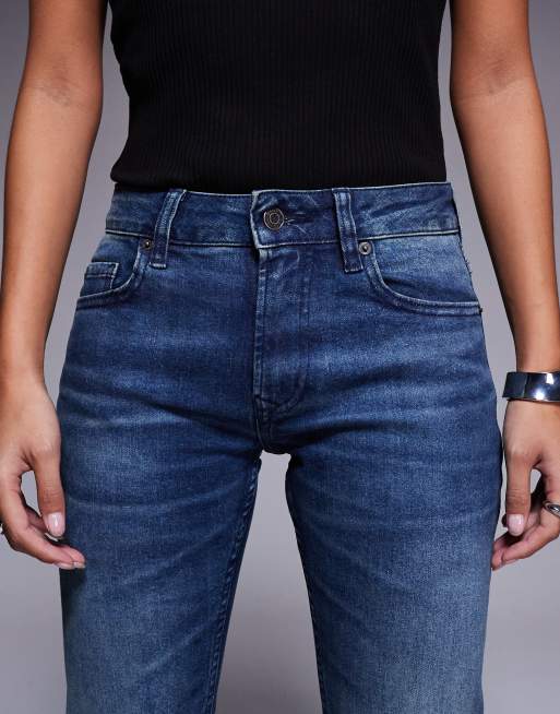 ASOS DESIGN Petite – Mörkblå bootcut-jeans , 4 av 5