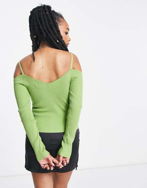 Plt off shoulder clearance jumper