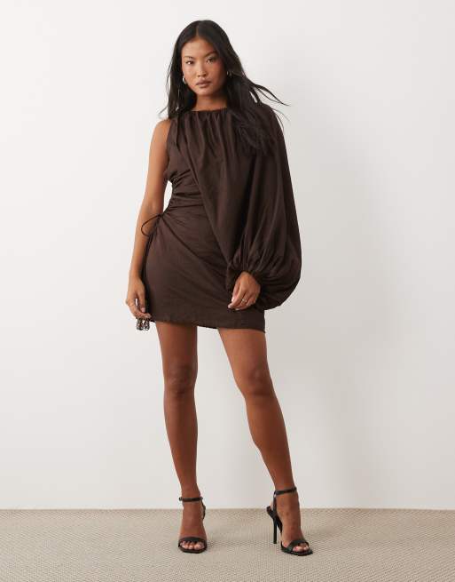 ASOS DESIGN Petite one shoulder blouson mini dress with cut out waist in chocolate, 3 of 4