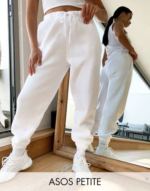 ASOS DESIGN Petite - Oversized joggingbroek in wit