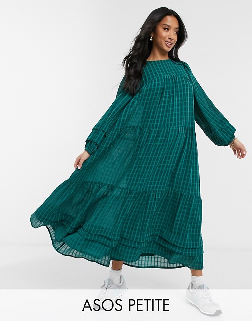 ASOS DESIGN Petite oversized maxi smock dress in self check with pintucks in forest green