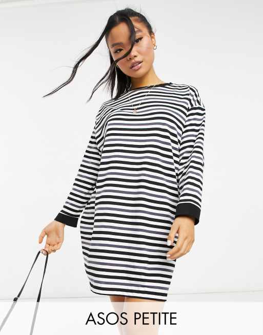 ASOS DESIGN Petite - Oversized T-shirtjurk met lange mouwen in zwarte, grijze en witte strepen