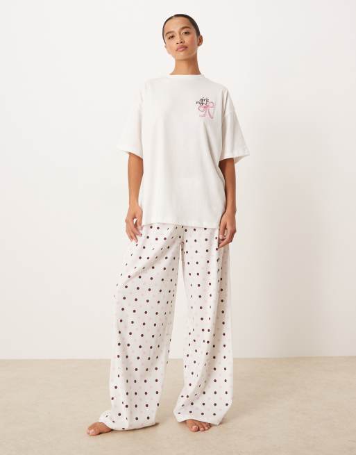 ASOS DESIGN Petite oversized tee and wide leg trouser pyjama set in girls night graphic, 3 of 4