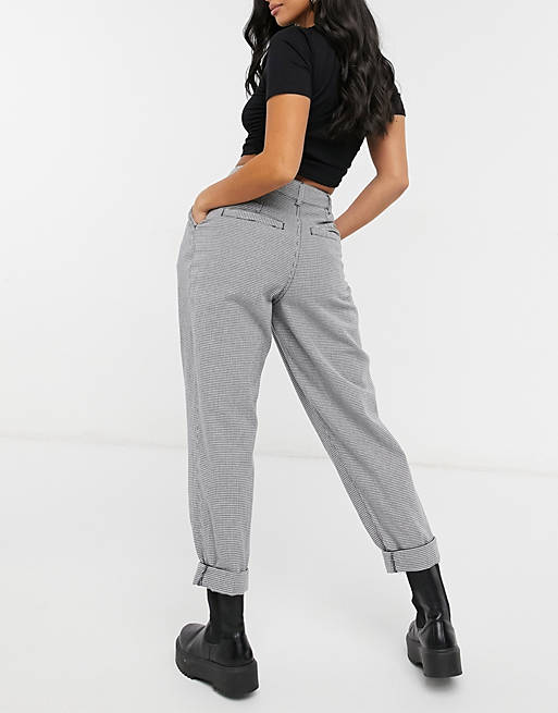  Petite ovoid pleat front peg trouser in black and white dogtooth 