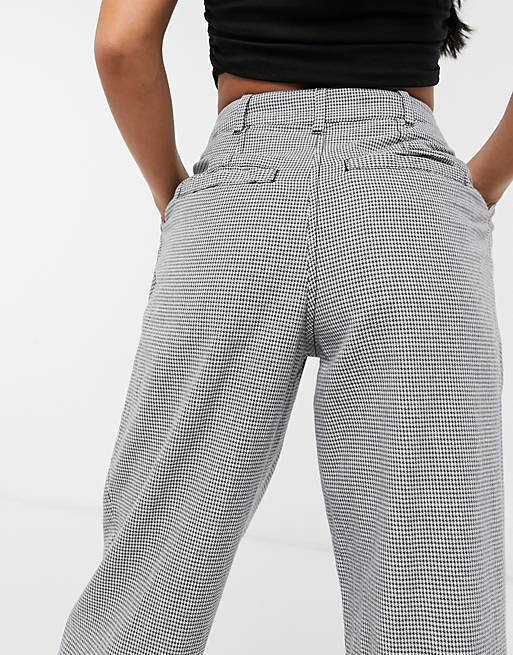  Petite ovoid pleat front peg trouser in black and white dogtooth 