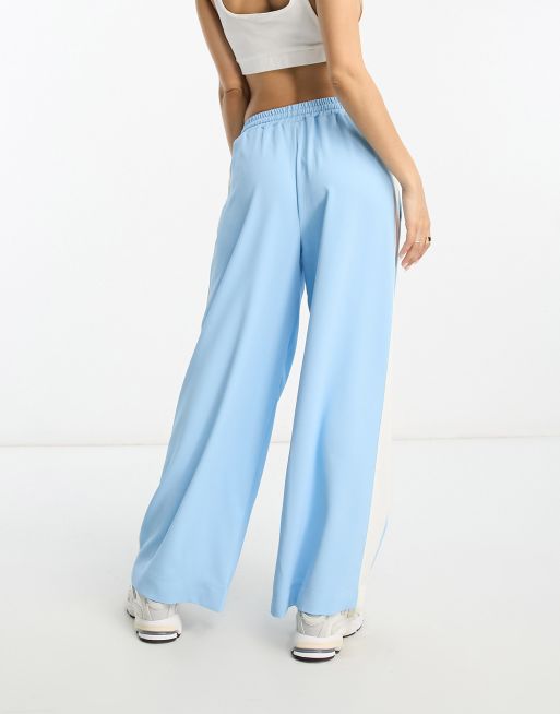 ASOS DESIGN Petite - Pantalon à enfiler avec empiècement contrastant - Bleu, 2 de 4