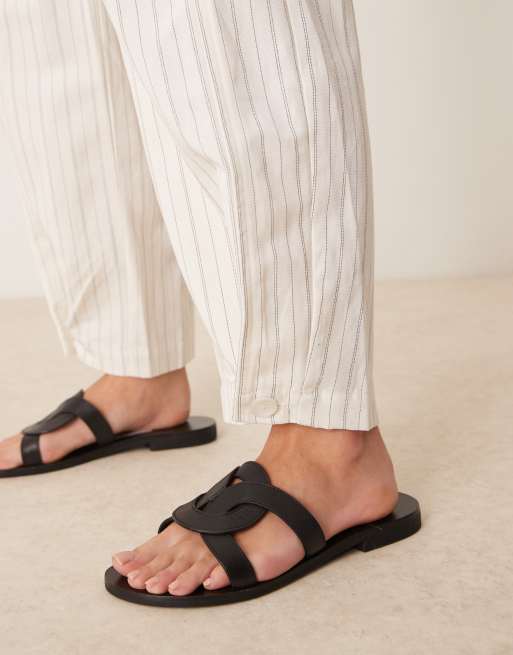 ASOS DESIGN Petite - Pantalon ajusté en lin rayé avec ourlet à patte de boutonnage - Écru, 3 de 5