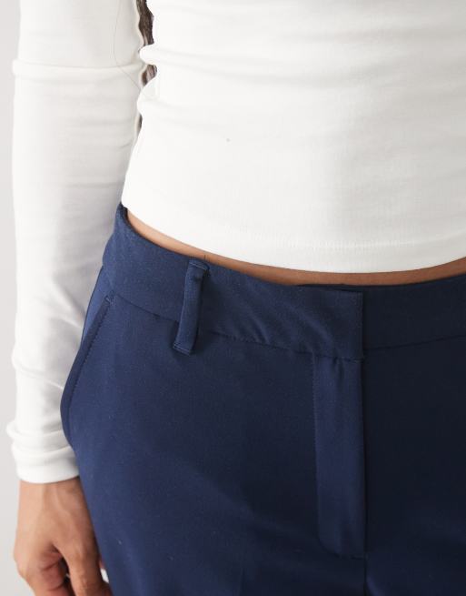 ASOS DESIGN Petite pantalon droit ajusté et décontracté bleu marine, 4 de 5